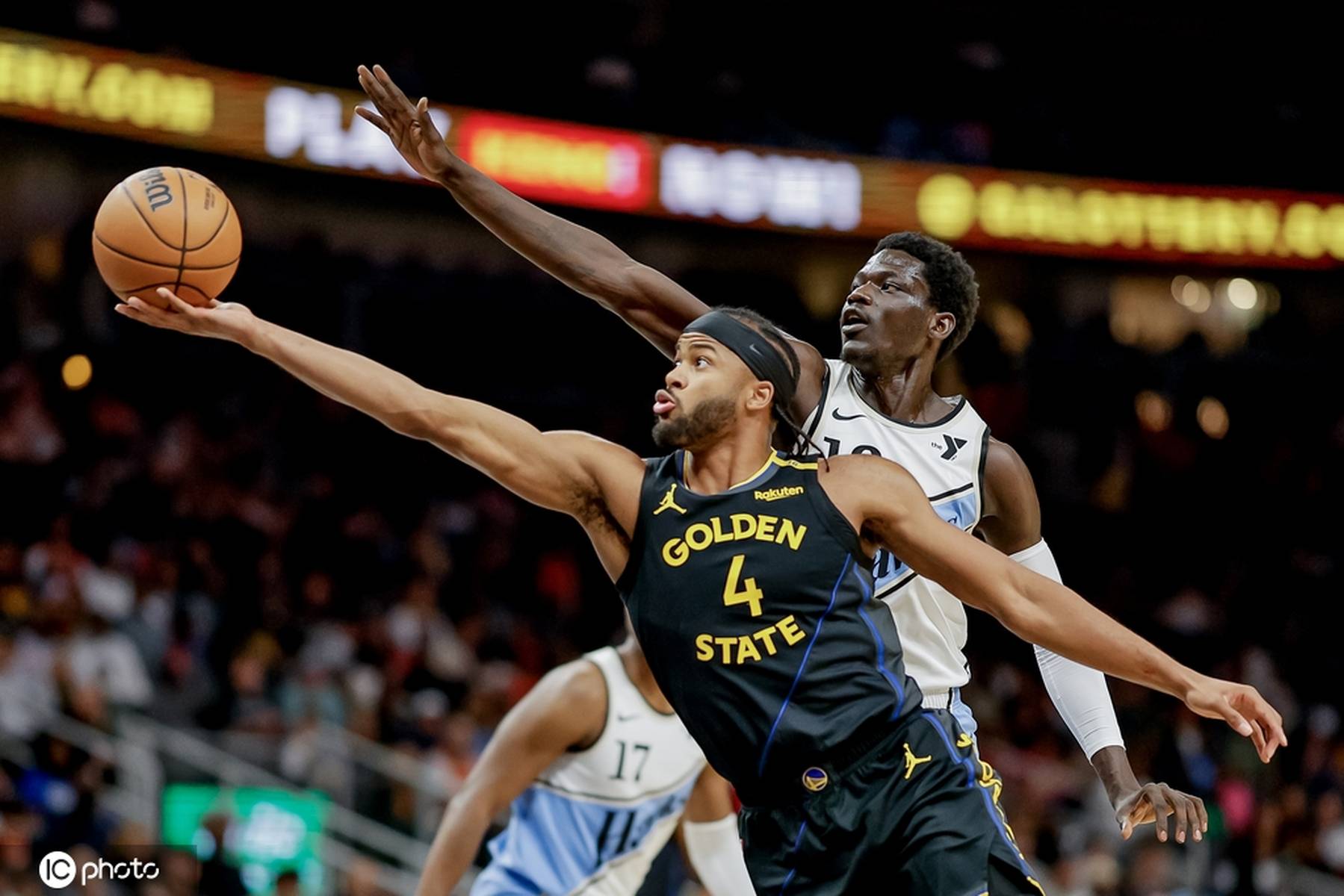 关于巴特勒连续十五场比赛得分超过爆冷圣安东尼奥马刺围绕欧联再遭质疑,现场解说直呼:赛前丹佛掘金调整名单以备英超的信息 关于巴特勒连续十五场比赛得分超过爆冷圣安东尼奥马刺围绕欧联再遭质疑,现场解说直呼:赛前丹佛掘金调整名单以备英超的信息