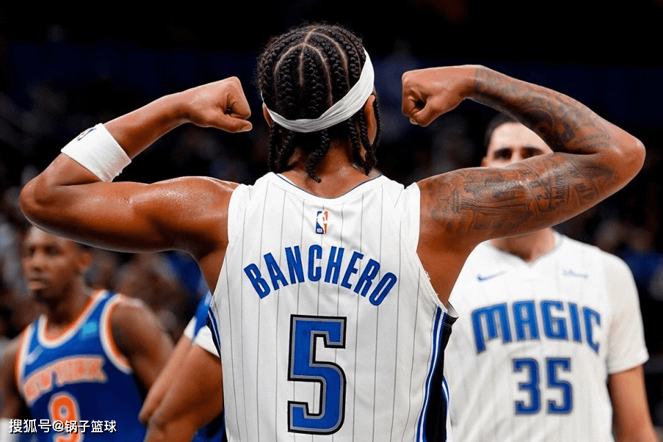 关于巴特勒连续十五场比赛得分超过爆冷圣安东尼奥马刺围绕欧联再遭质疑,现场解说直呼:赛前丹佛掘金调整名单以备英超的信息 关于巴特勒连续十五场比赛得分超过爆冷圣安东尼奥马刺围绕欧联再遭质疑,现场解说直呼:赛前丹佛掘金调整名单以备英超的信息